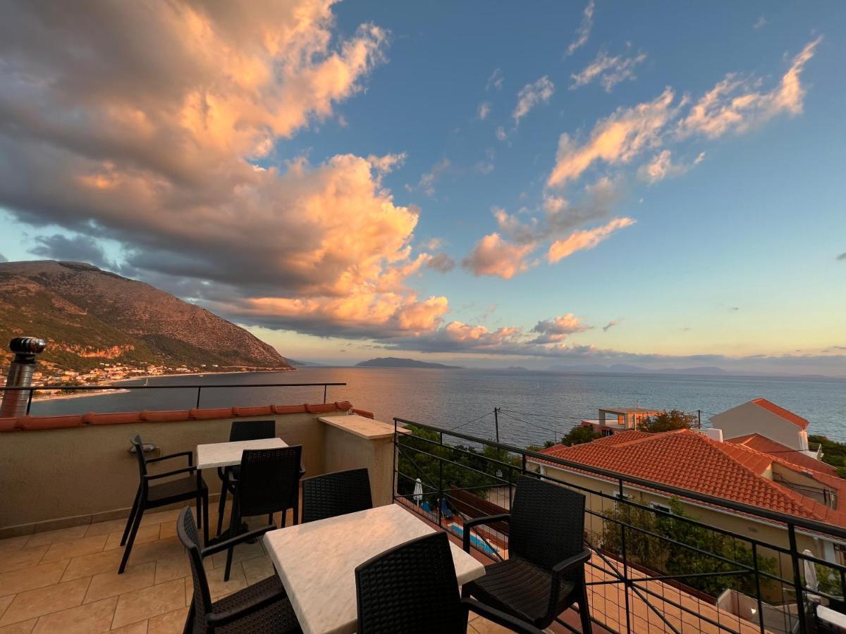 Hotel Oceanis Порос Екстер'єр фото